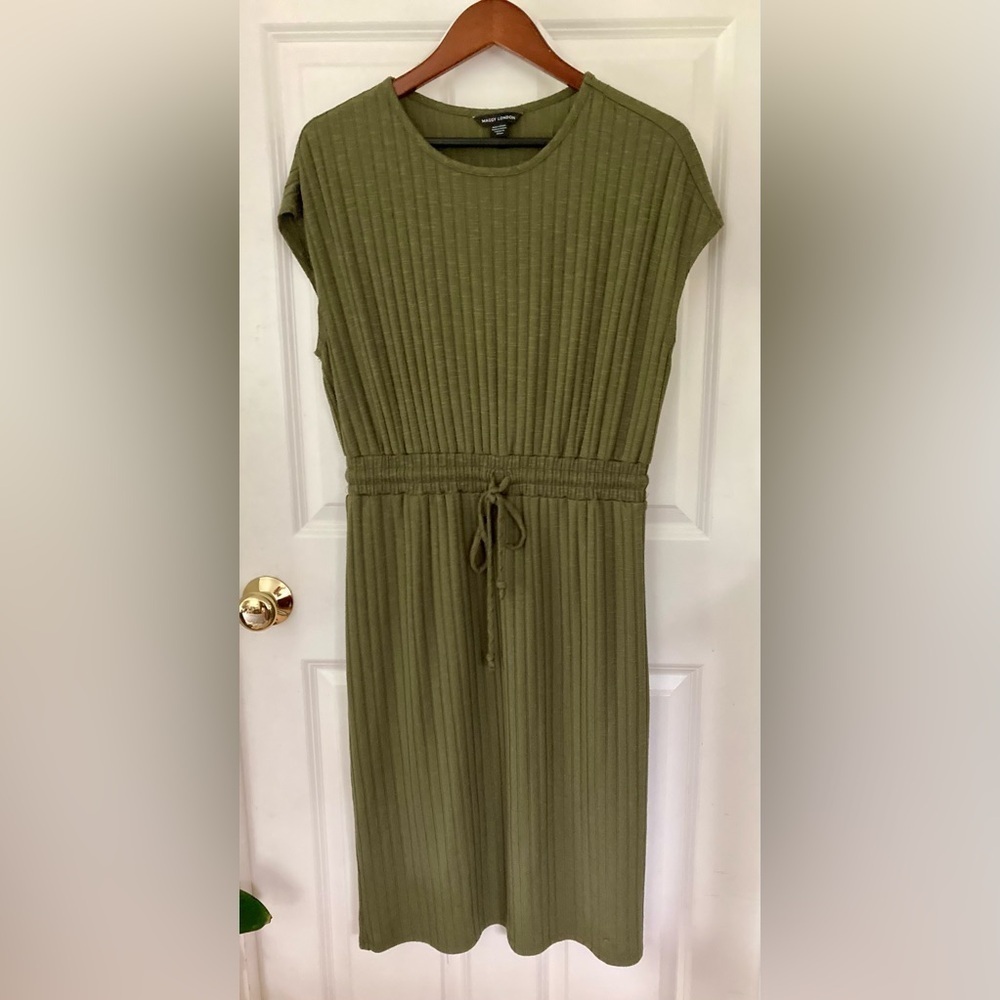 Maggy London Olive Green Knit Dress - size 10